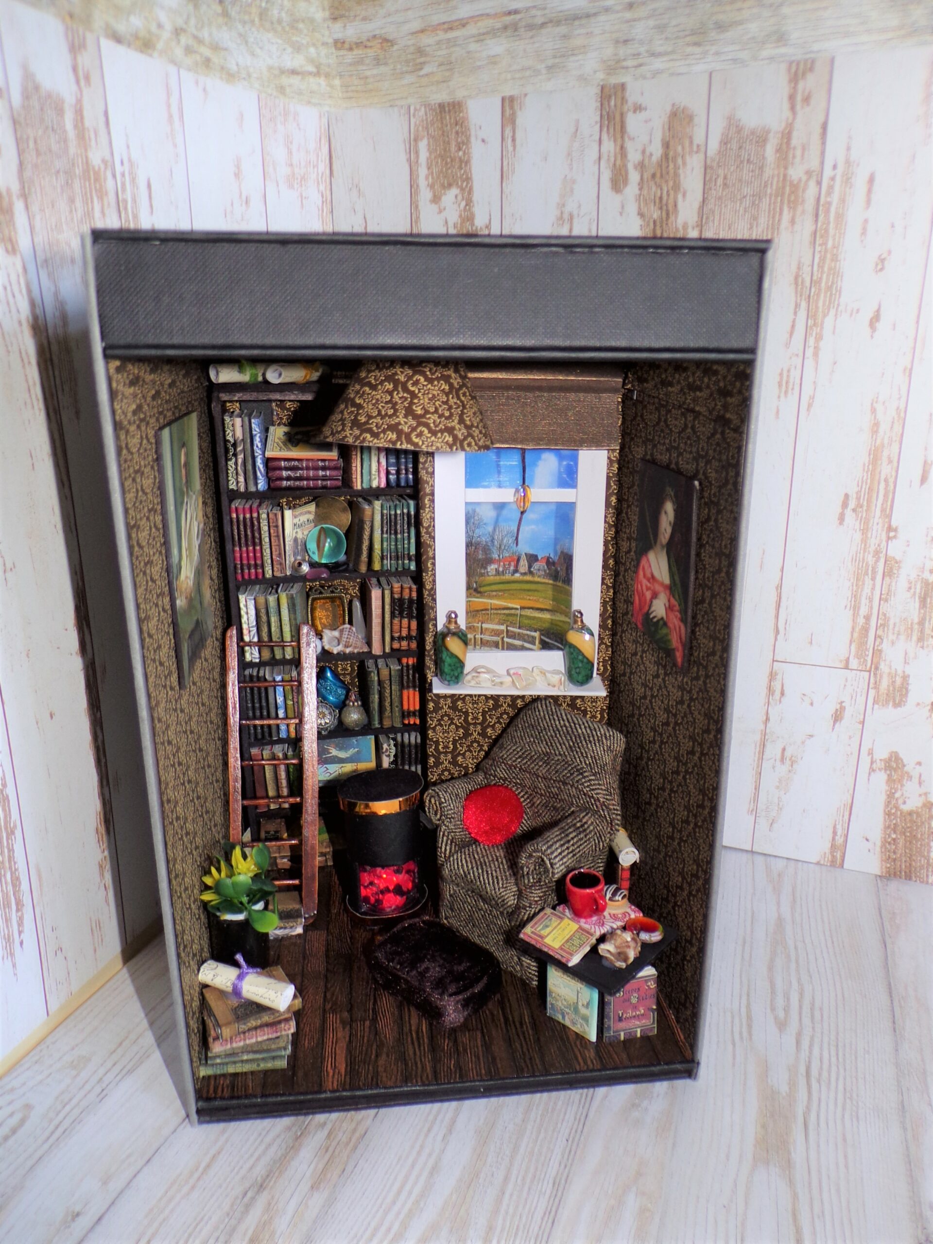 How to Make a Book Nook for Beginners (With Bookshelf Insert